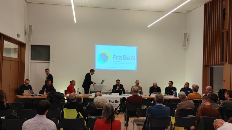 Erste erfolgreiche Generalversammlung der Frankfurter Bürgerenergiegenossenschaft